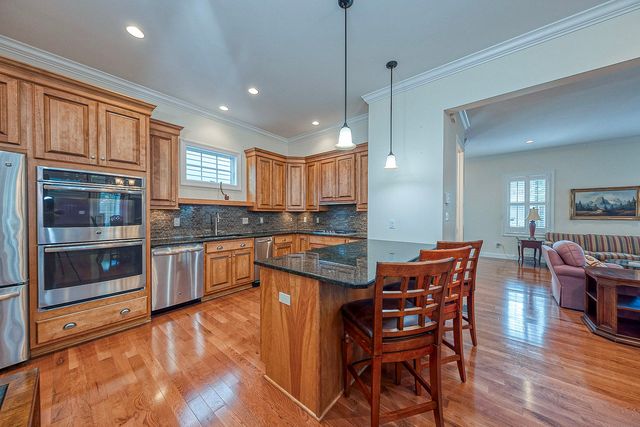 250 2nd STREET, Oakmont, PA 15139