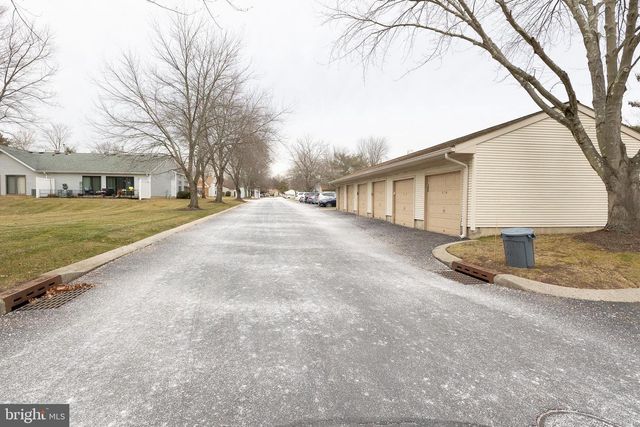 243 W WYCOFF WAY, East Brunswick, NJ 08816