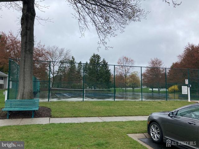 243 W WYCOFF WAY, East Brunswick, NJ 08816