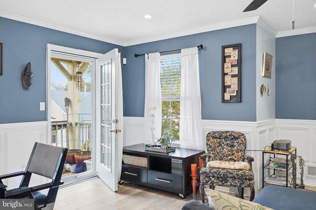 243 W WYCOFF WAY, East Brunswick, NJ 08816