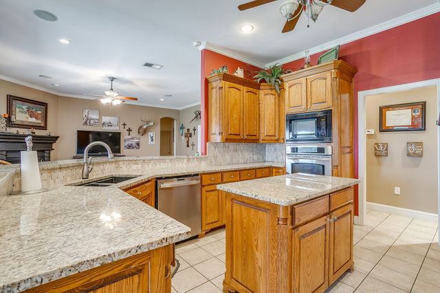 709 Lonesome Prairie Trail, Haslet, TX 76052