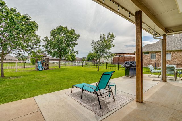 709 Lonesome Prairie Trail, Haslet, TX 76052