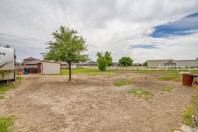 709 Lonesome Prairie Trail, Haslet, TX 76052