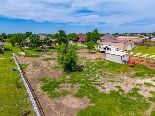 709 Lonesome Prairie Trail, Haslet, TX 76052