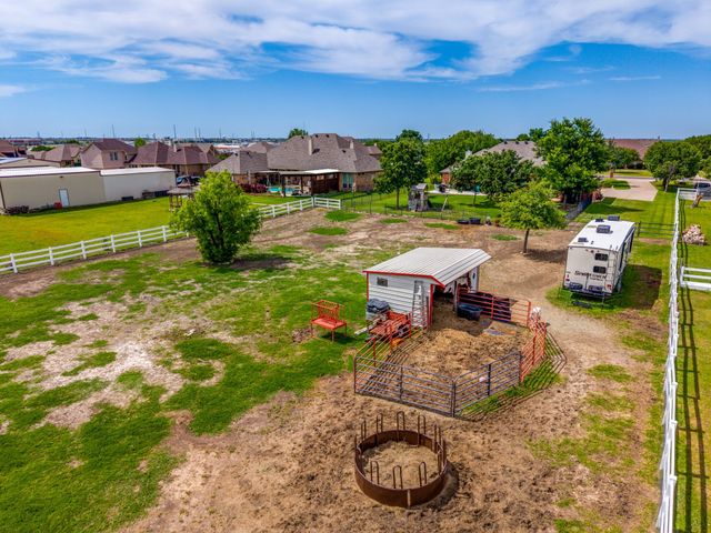 709 Lonesome Prairie Trail, Haslet, TX 76052