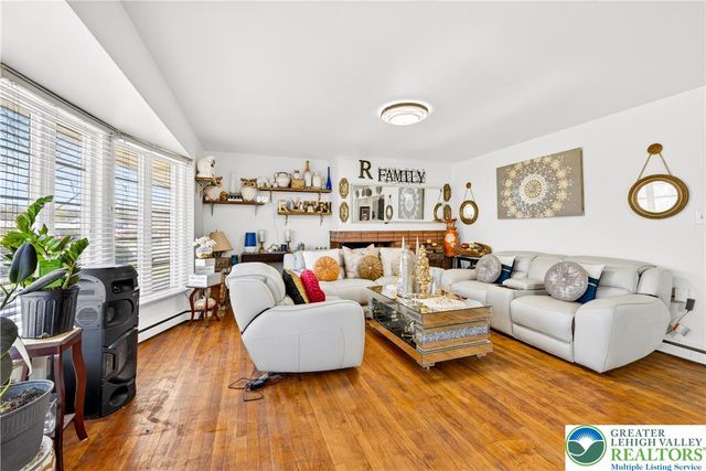 745 North Marshall Street, South Whitehall Twp, PA 18104