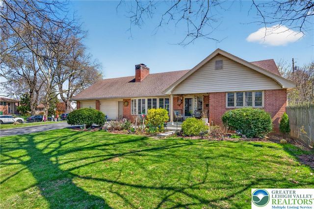 745 North Marshall Street, South Whitehall Twp, PA 18104