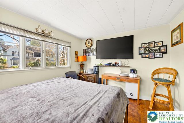 745 North Marshall Street, South Whitehall Twp, PA 18104