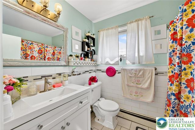 745 North Marshall Street, South Whitehall Twp, PA 18104