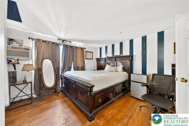 745 North Marshall Street, South Whitehall Twp, PA 18104