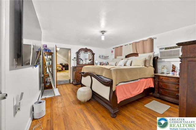 745 North Marshall Street, South Whitehall Twp, PA 18104