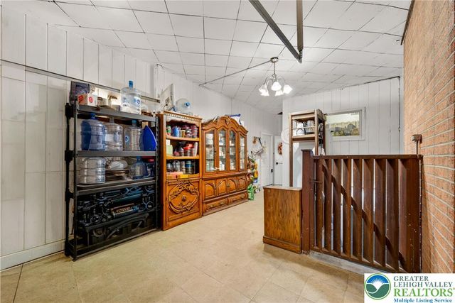 745 North Marshall Street, South Whitehall Twp, PA 18104