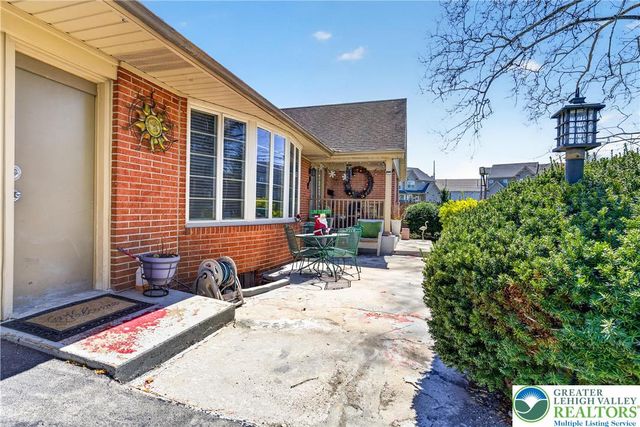 745 North Marshall Street, South Whitehall Twp, PA 18104