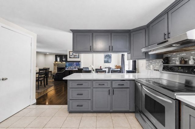 4 Starling Ave, Kingston, MA 02364