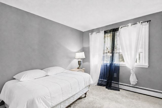 4 Starling Ave, Kingston, MA 02364
