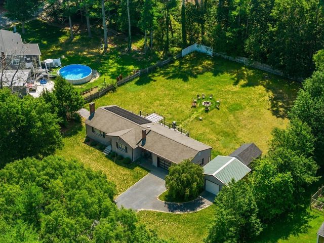 4 Starling Ave, Kingston, MA 02364