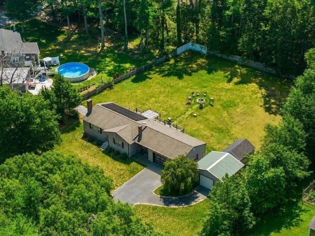 4 Starling Ave, Kingston, MA 02364