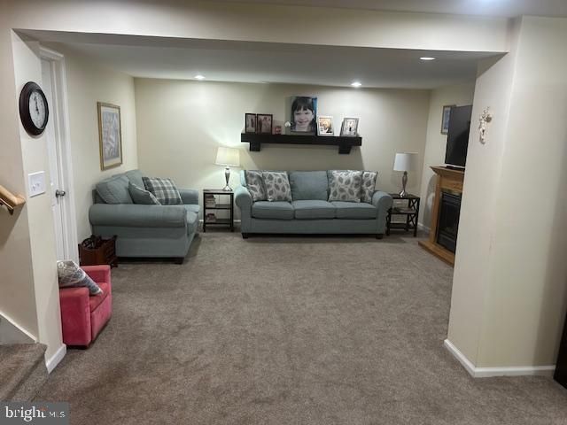 536 LONGSHORE AVENUE, Philadelphia, PA 19111