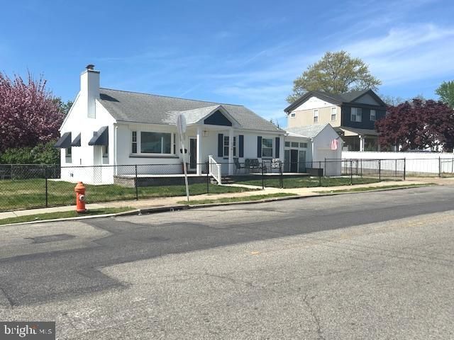 536 LONGSHORE AVENUE, Philadelphia, PA 19111