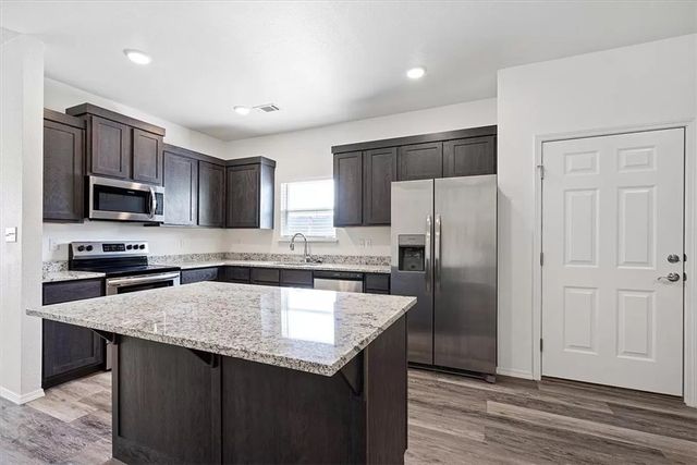 4211 W Santa Fe Square 1 & 2, Fayetteville, AR 72704