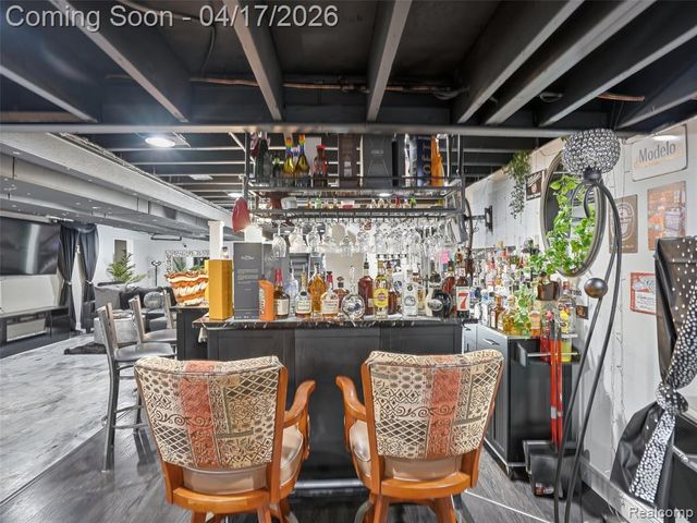 4886 Beacon Hill Drive, Bloomfield Hills, MI 48301
