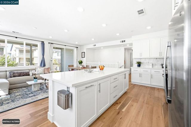 9732 Seawind Way, Newark, CA 94560