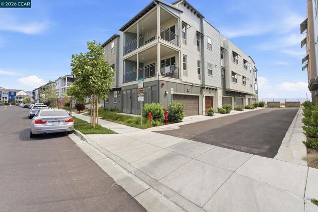 9732 Seawind Way, Newark, CA 94560