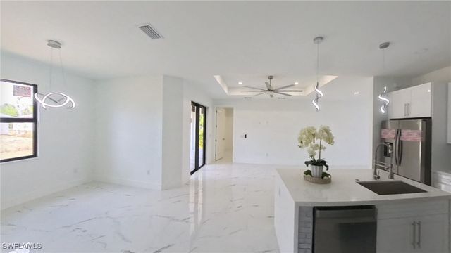 3004 4th ST SW, Lehigh Acres, FL 33976