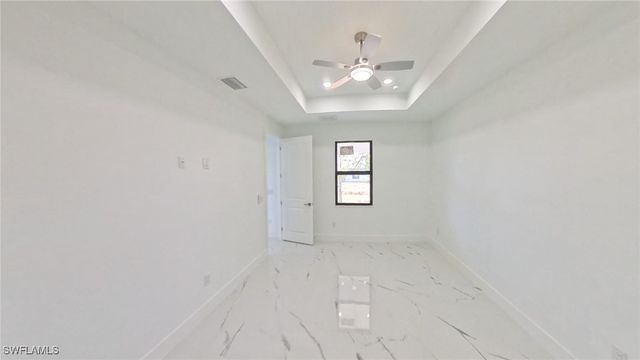 3004 4th ST SW, Lehigh Acres, FL 33976