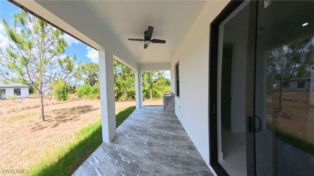 3004 4th ST SW, Lehigh Acres, FL 33976