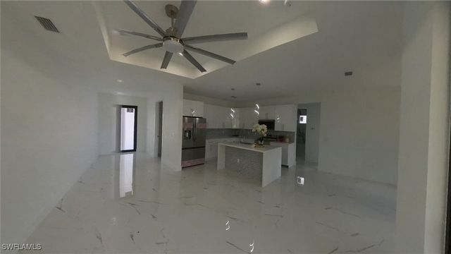 3004 4th ST SW, Lehigh Acres, FL 33976