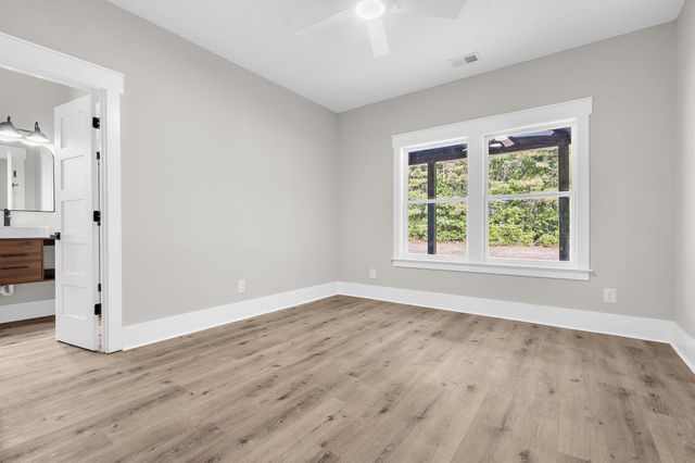 1720 Boyer Road, Holly Hill, SC 29059