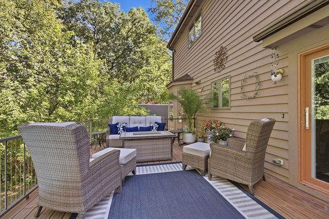 112122 Haering Lane, Chaska, MN 55318