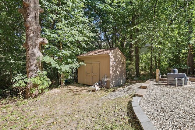 112122 Haering Lane, Chaska, MN 55318