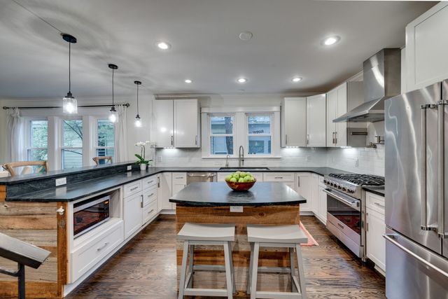 1415 McKennie Ave, Nashville, TN 37206