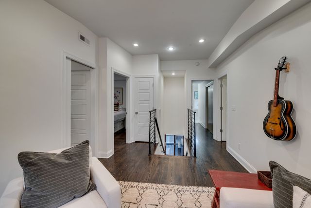 1415 McKennie Ave, Nashville, TN 37206