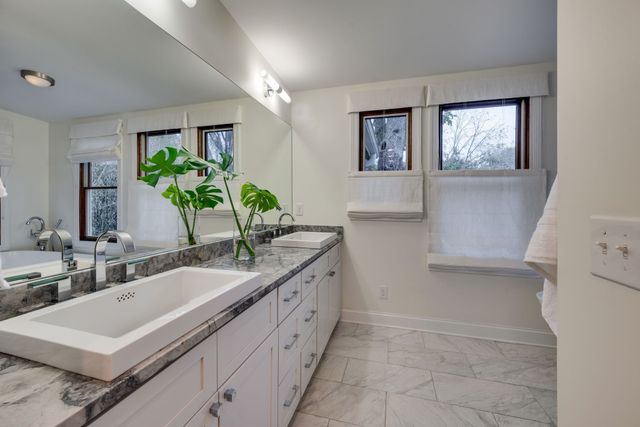 1415 McKennie Ave, Nashville, TN 37206