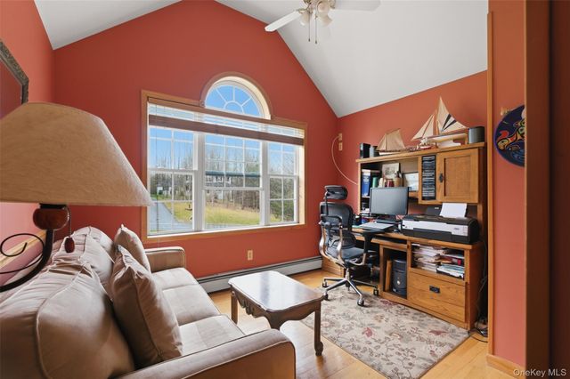 17 Woodridge Drive, Chester, NY 10918