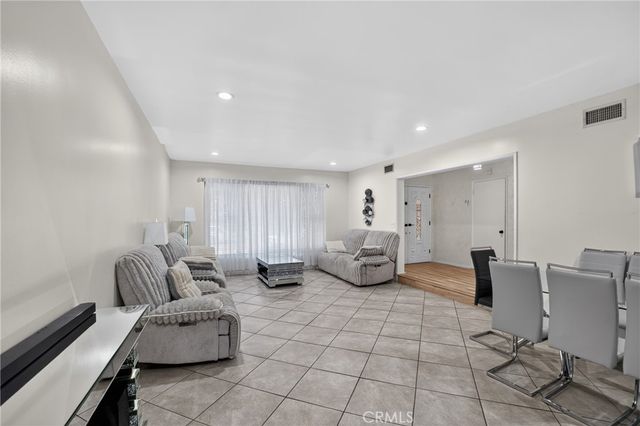12418 Bradford, Granada Hills, CA 91344