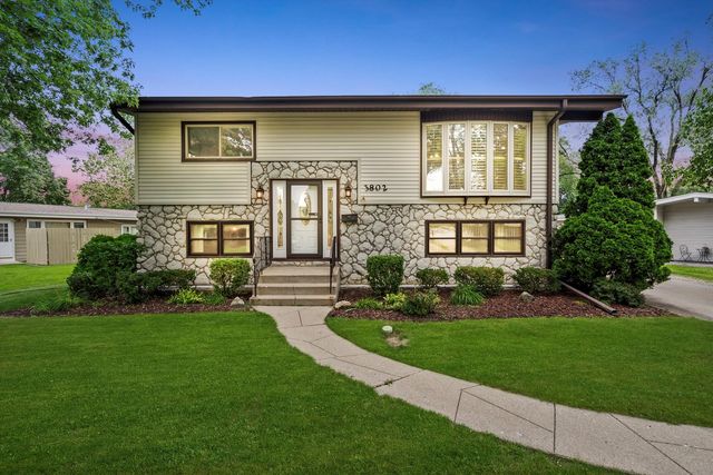 3802 Wren Lane, Rolling Meadows, IL 60008