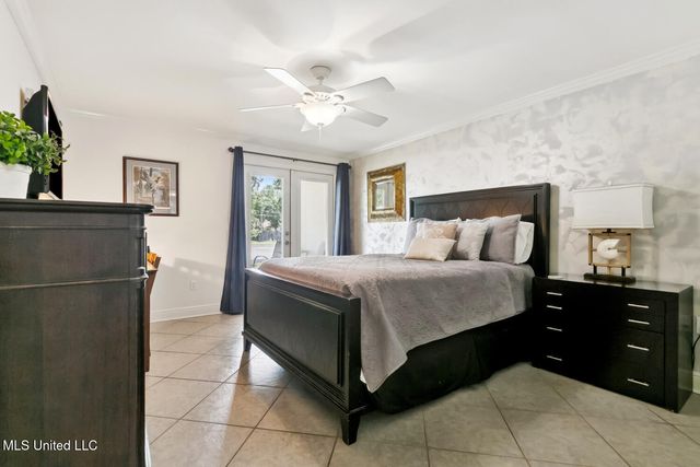 2046 Beach Boulevard, D103, Biloxi, MS 39531