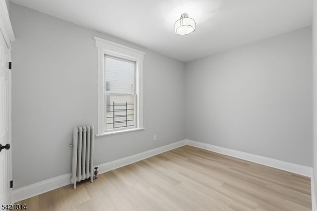 301 Ellis Ave, Irvington Twp., NJ 07111