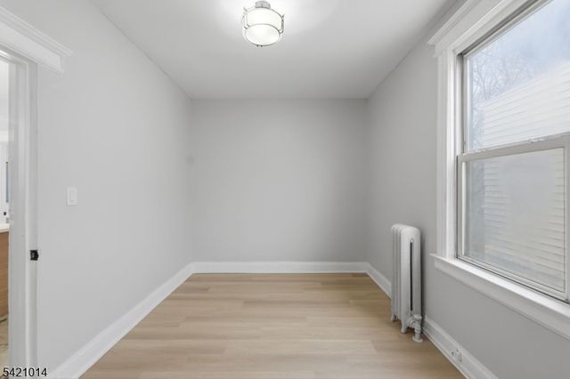 301 Ellis Ave, Irvington Twp., NJ 07111