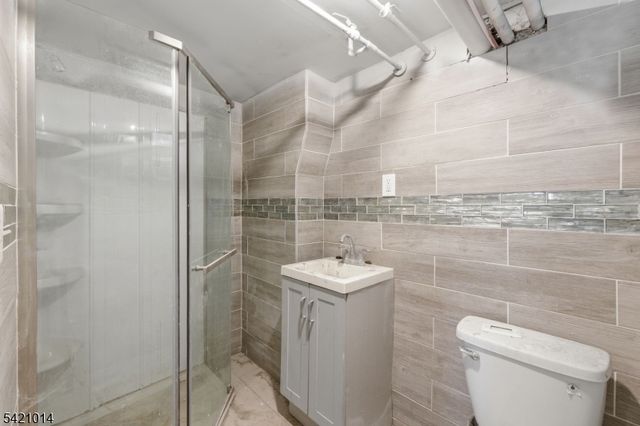 301 Ellis Ave, Irvington Twp., NJ 07111