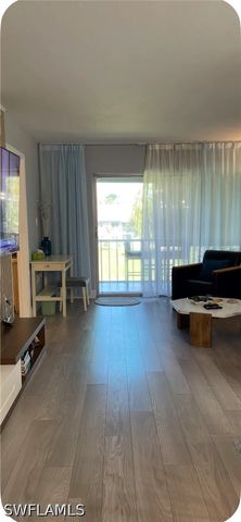 200 Turtle Lake CT 309, Naples, FL 34105