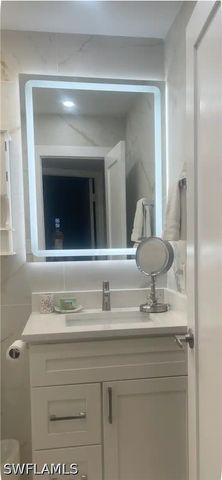 200 Turtle Lake CT 309, Naples, FL 34105