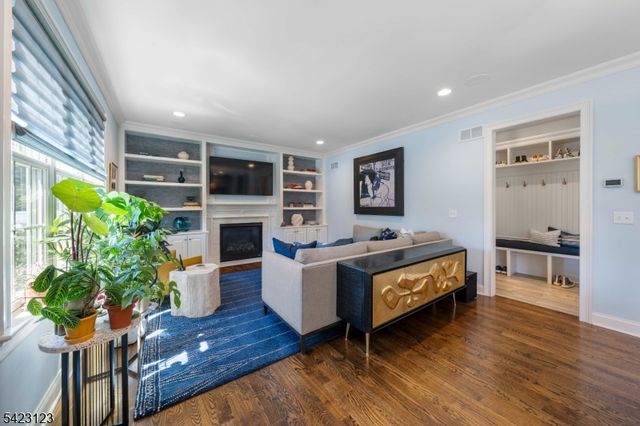 426 Cook Ave, Scotch Plains Twp., NJ 07076
