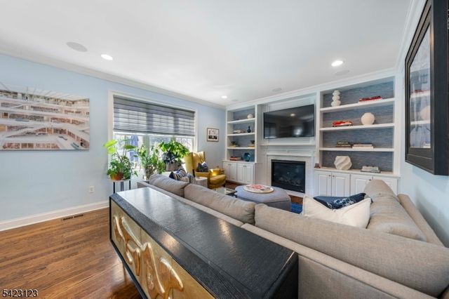 426 Cook Ave, Scotch Plains Twp., NJ 07076