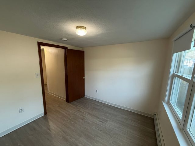54 Pleasant St A, Wareham, MA 02571