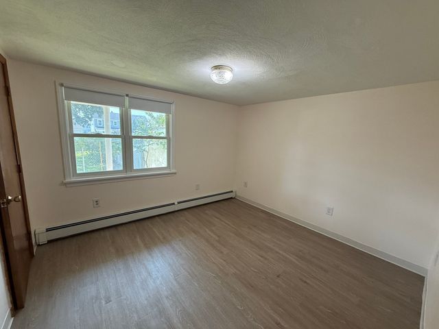 54 Pleasant St A, Wareham, MA 02571